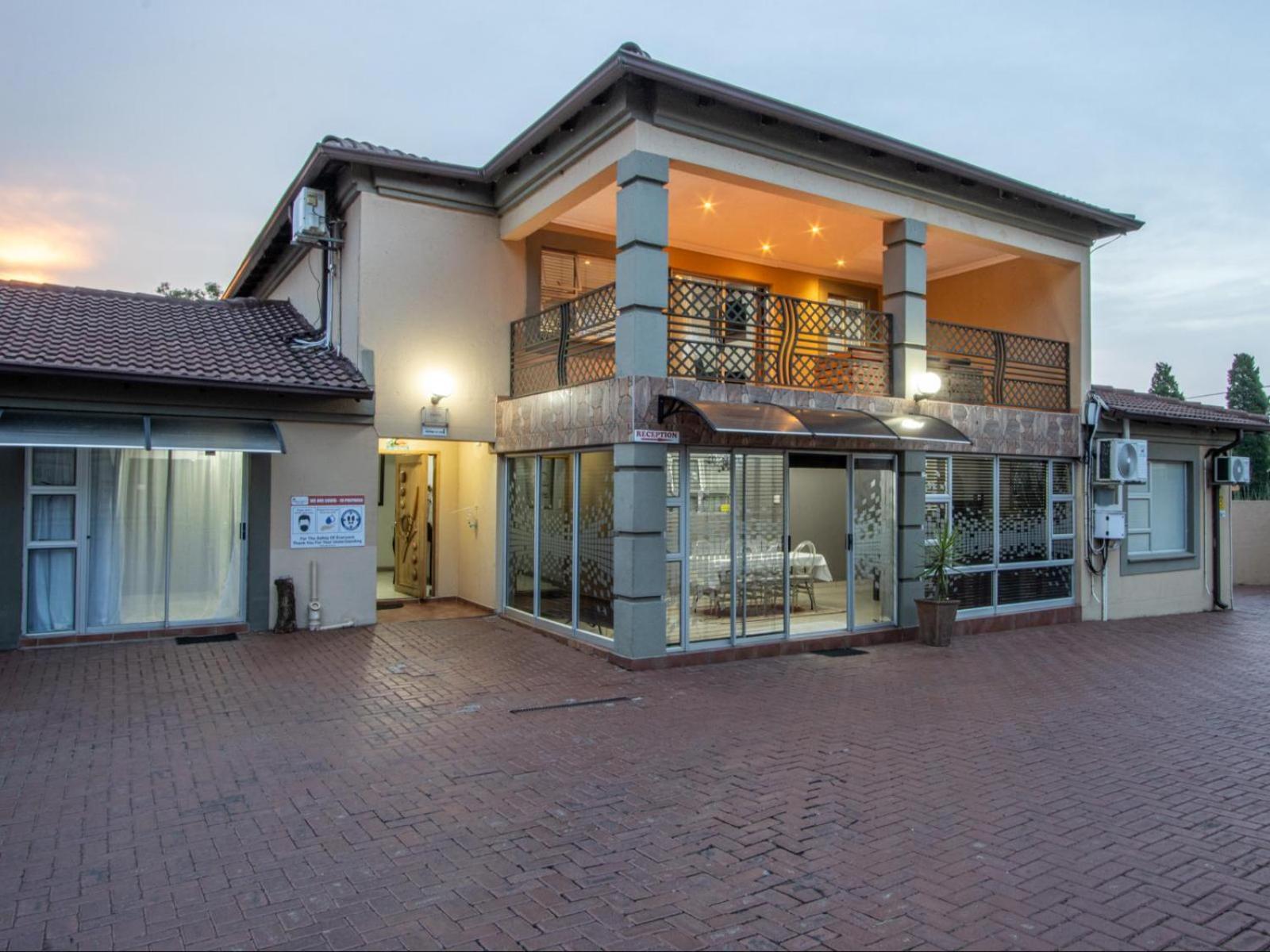 Sleep In Beauty Guesthouse نيوكاسل المظهر الخارجي الصورة